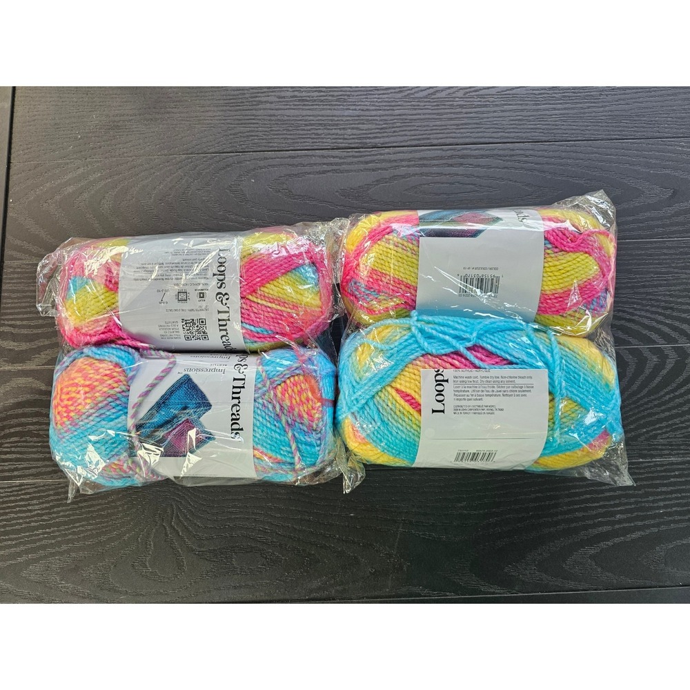 Loops & Thread Impressions Yarn Saltwater Taffy Bulky 5 Acrylic 4 Skeins